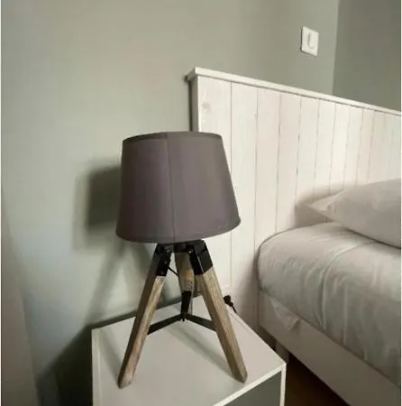 Centre Superbe T2 Neuf Wifi Terrasse Netflix Apartman