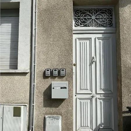 Centre Superbe T2 Neuf Wifi Terrasse Netflix Apartman *